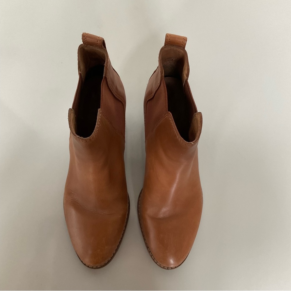 Madewell Regan Bootie Leather English Saddle. Size 7.5 - Picture 3 of 10